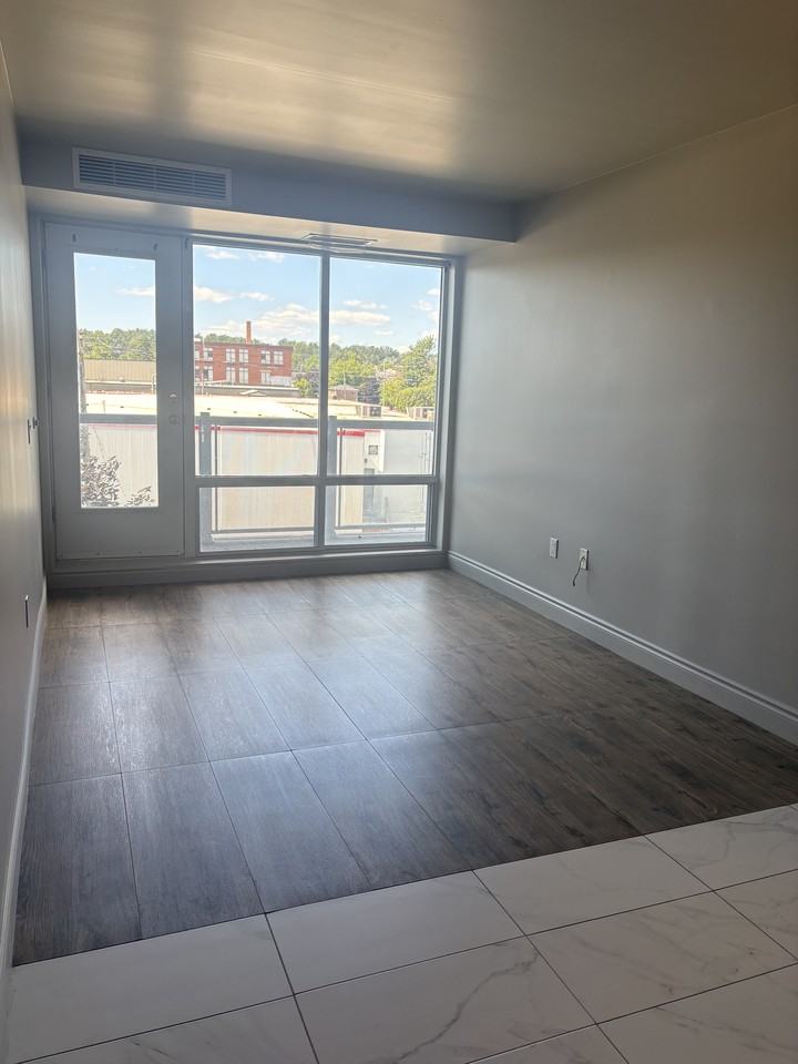 Skylite Apartments - Photo 7 of 23