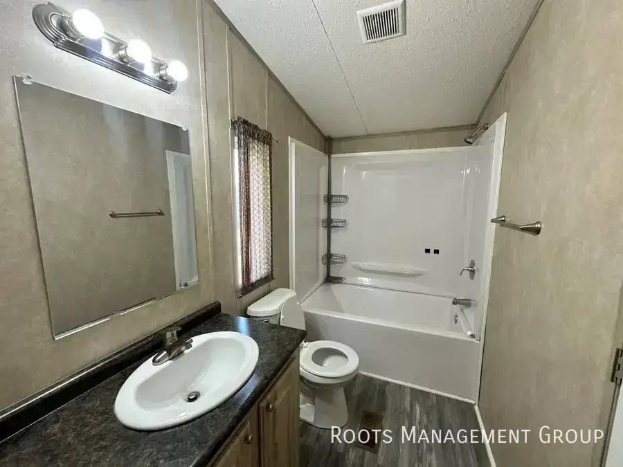101 Stoney Creek Dr #15 - Photo 5 of 30