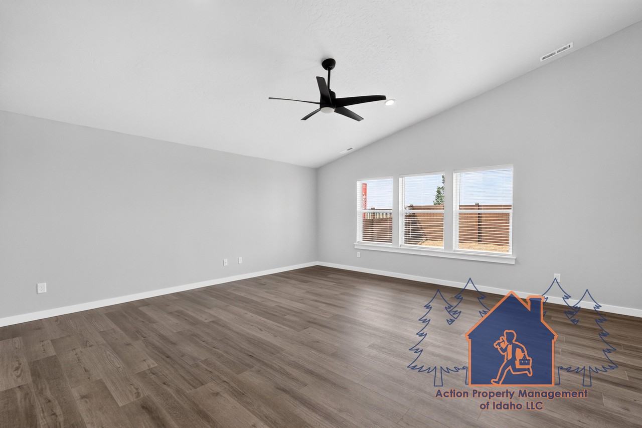 2079 South Border Way #1 - Photo 5 of 29