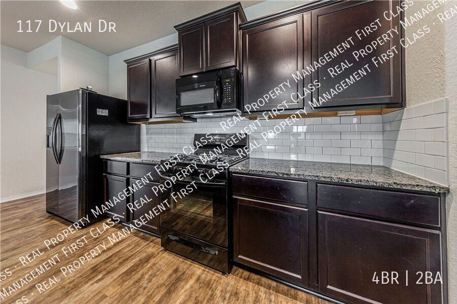 117 Dylan Dr - Photo 5 of 20