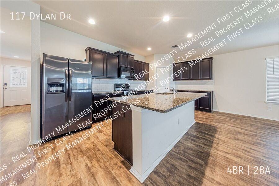 117 Dylan Dr - Photo 7 of 20