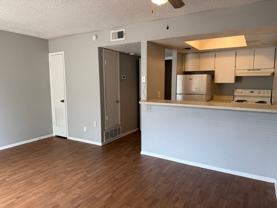 717 E Grayson St #8 - Photo 1 of 1