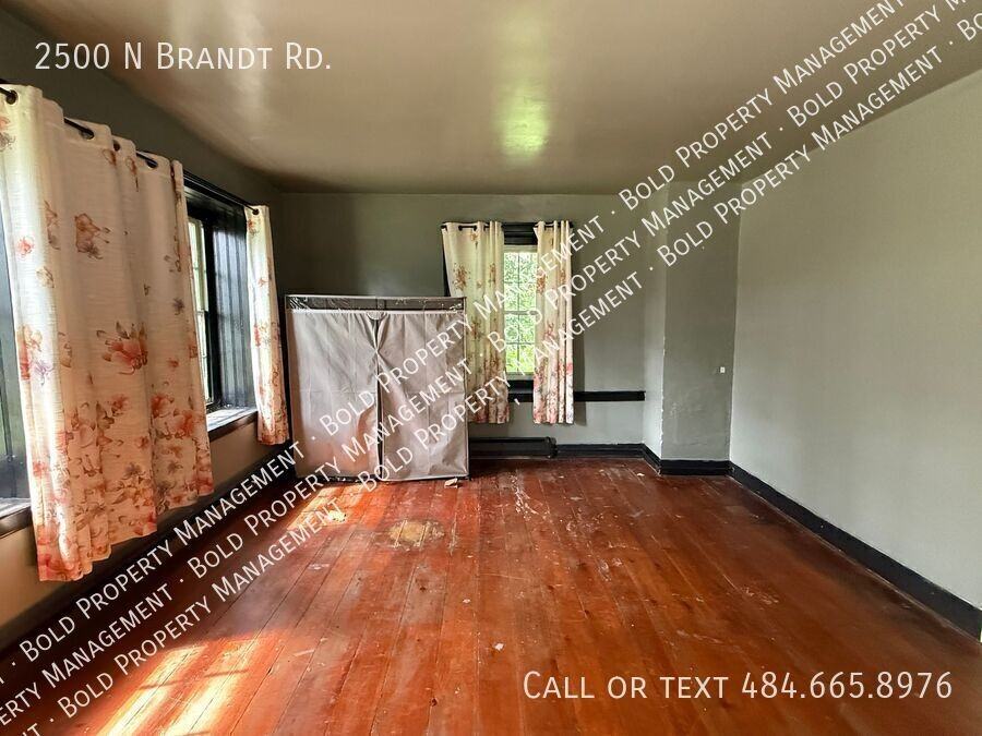 2500 Brandt Rd - Photo 7 of 11