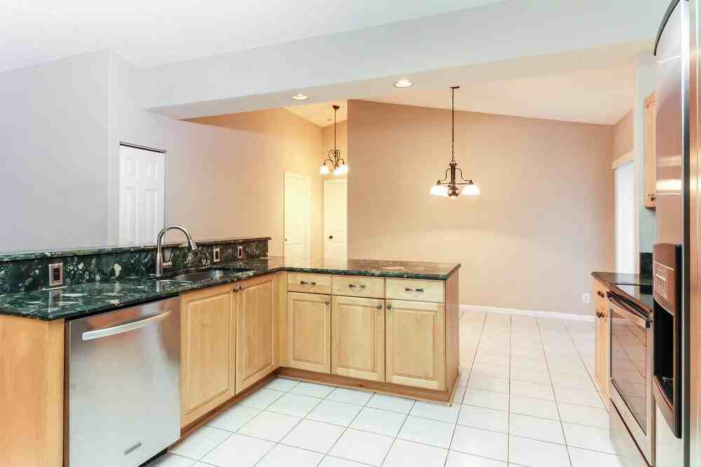 7755 Dawson Ct - Photo 7 of 21