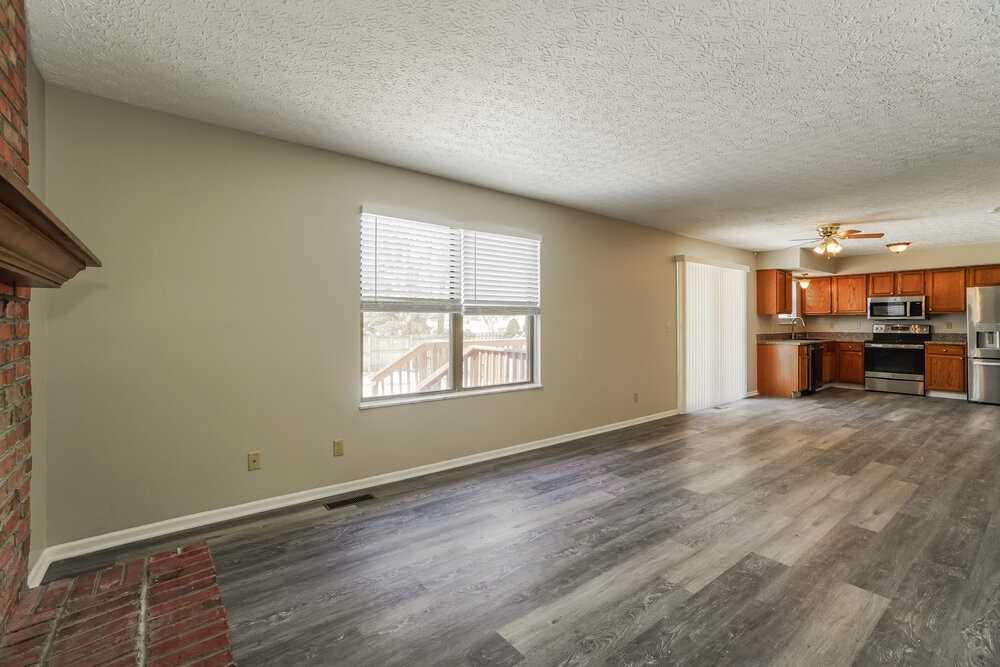 2719 Raphael Dr - Photo 5 of 18