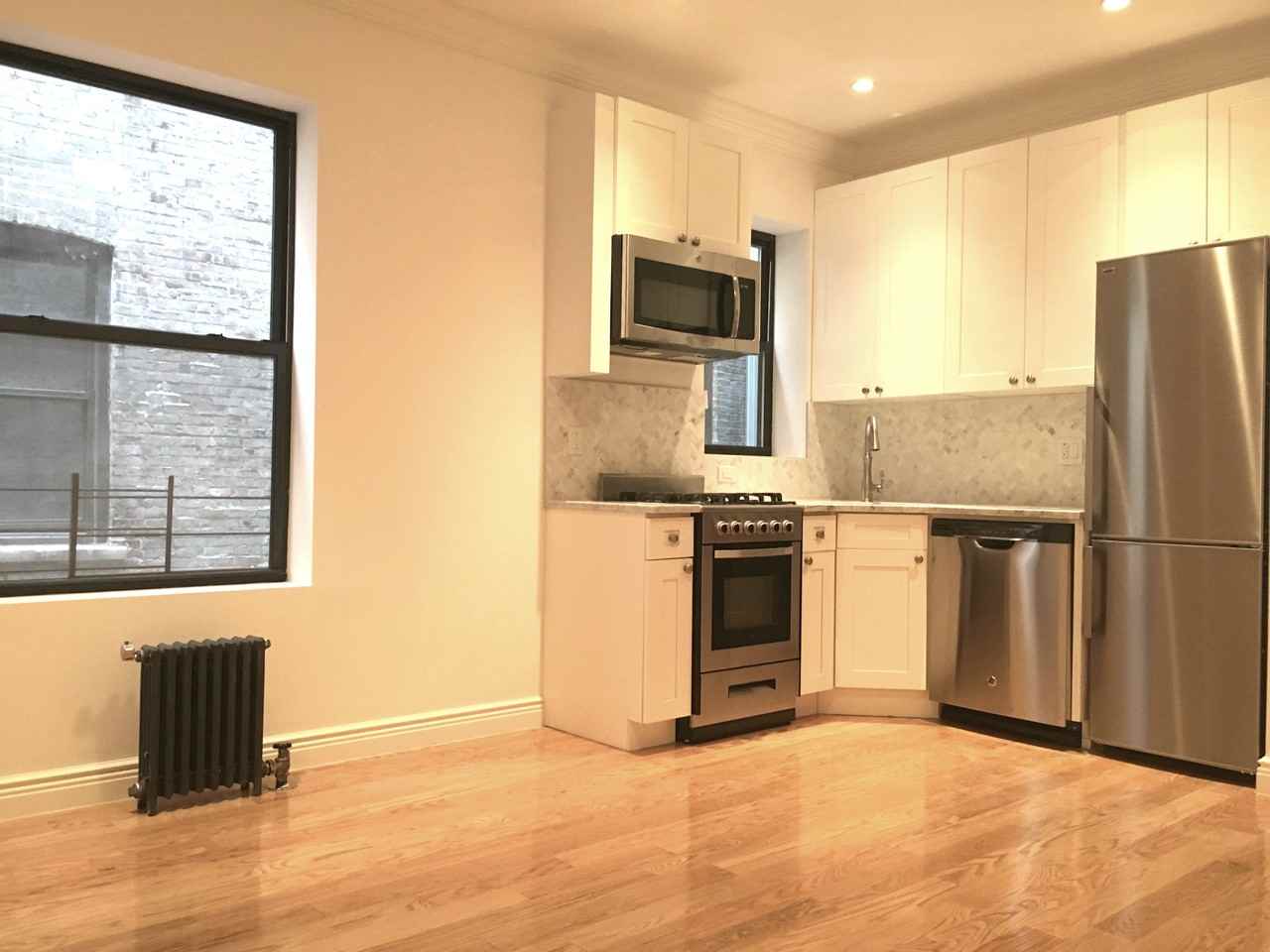 W 109th St #3G