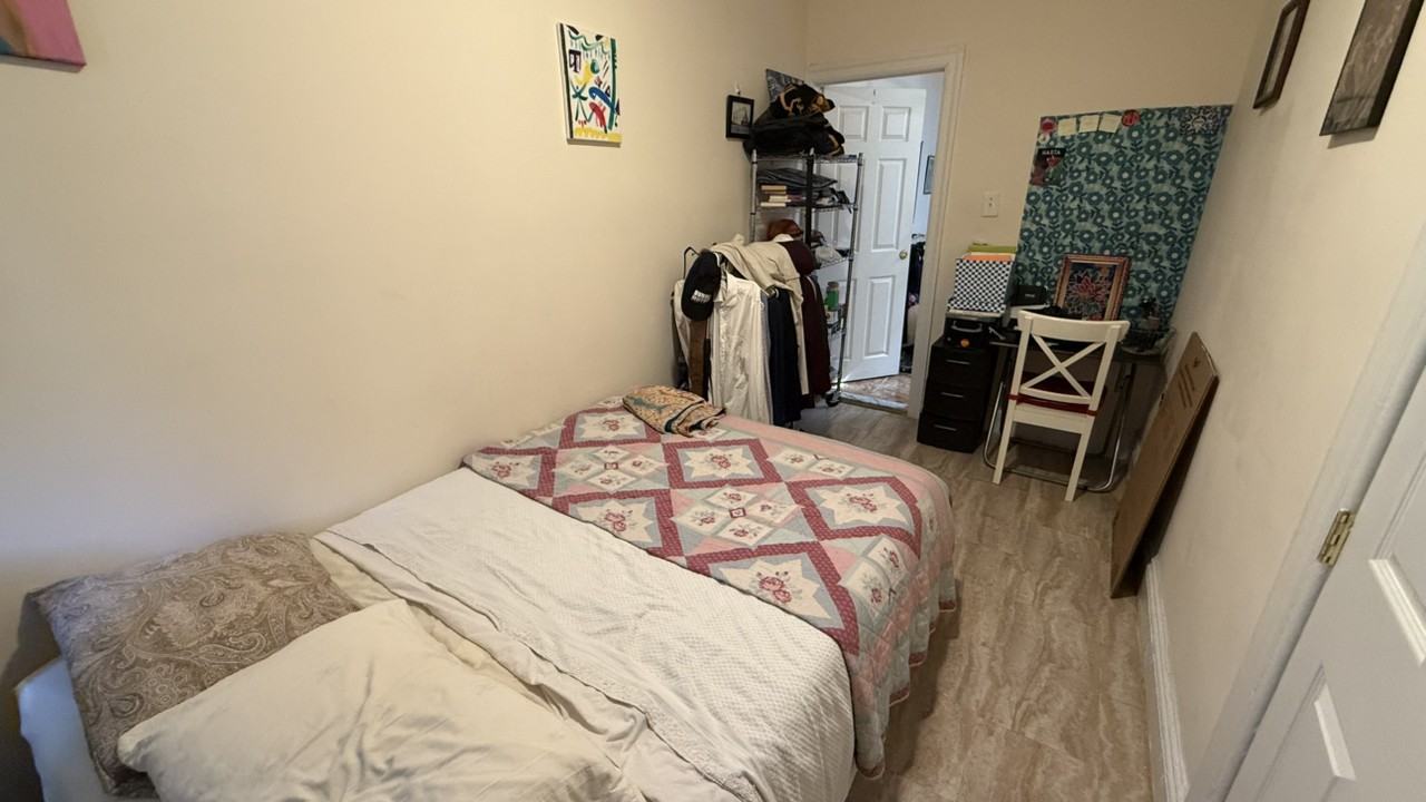 E 183rd St - Photo 5 of 14