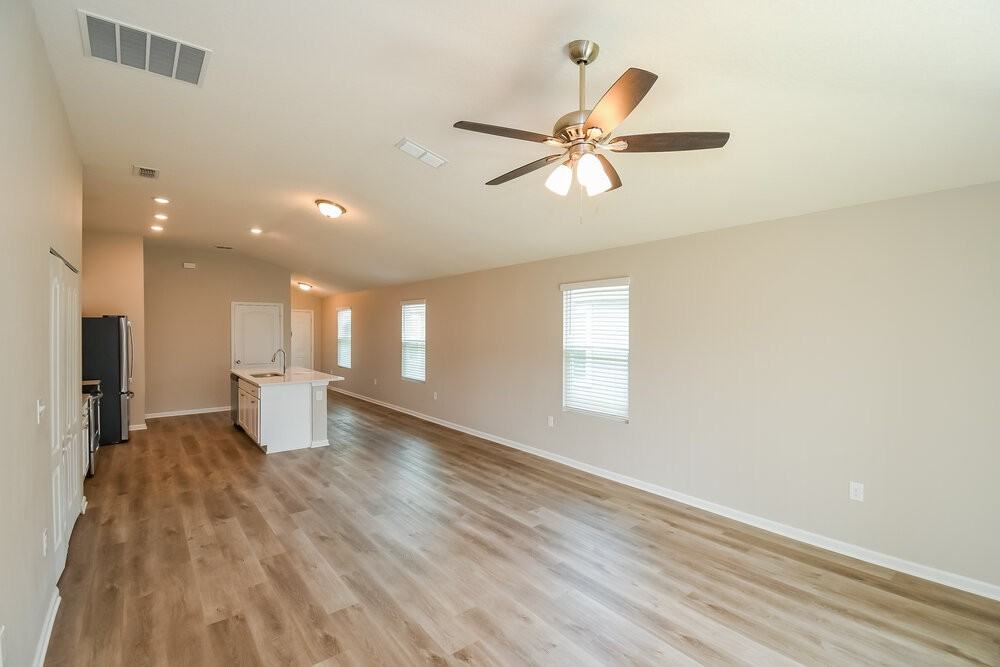 8334 Cape Fox Dr - Photo 6 of 16