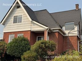 featured image of 424 8th Ave W