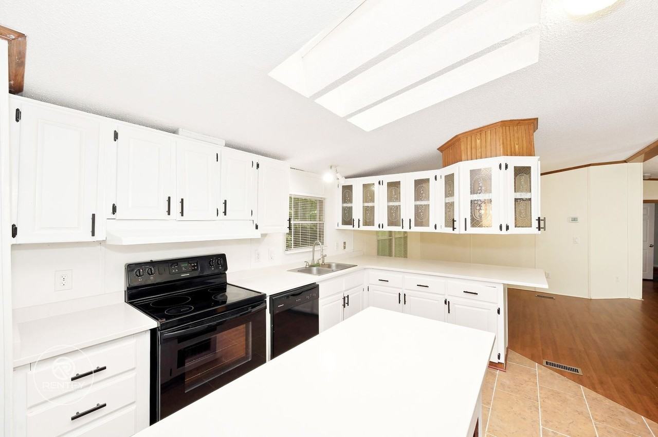 147 Purity Ln - Photo 6 of 15