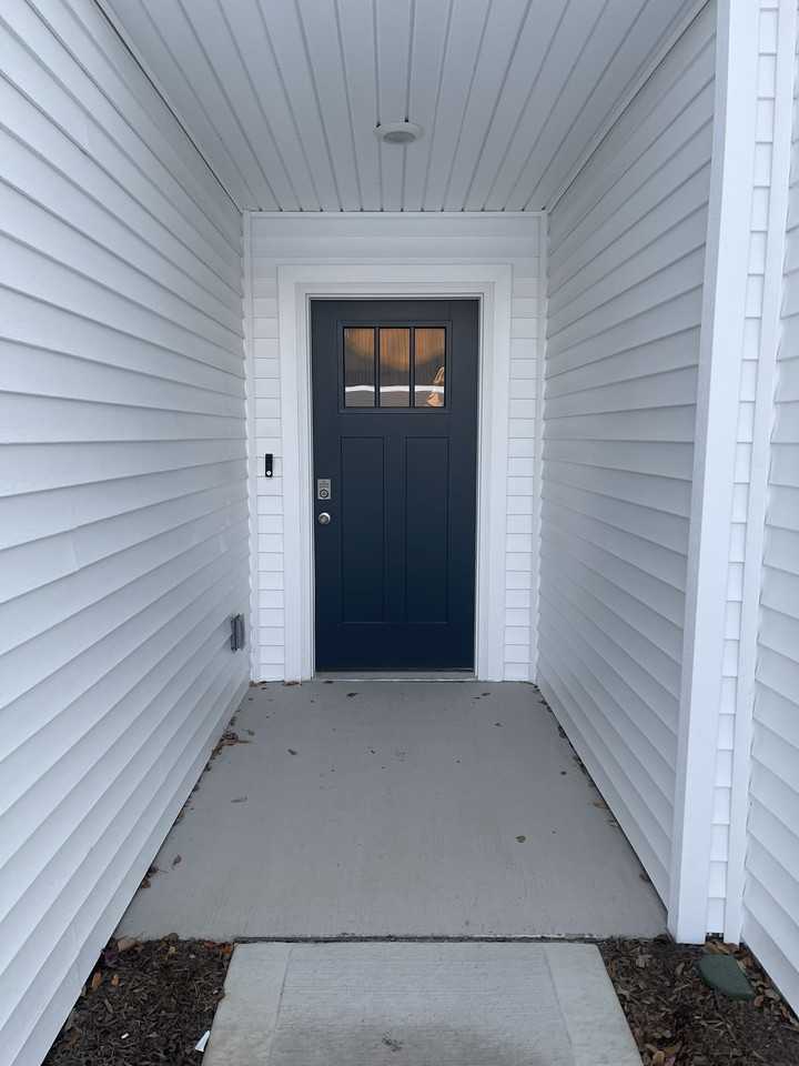 4521 Se Ember Ln #1 - Photo 3 of 17