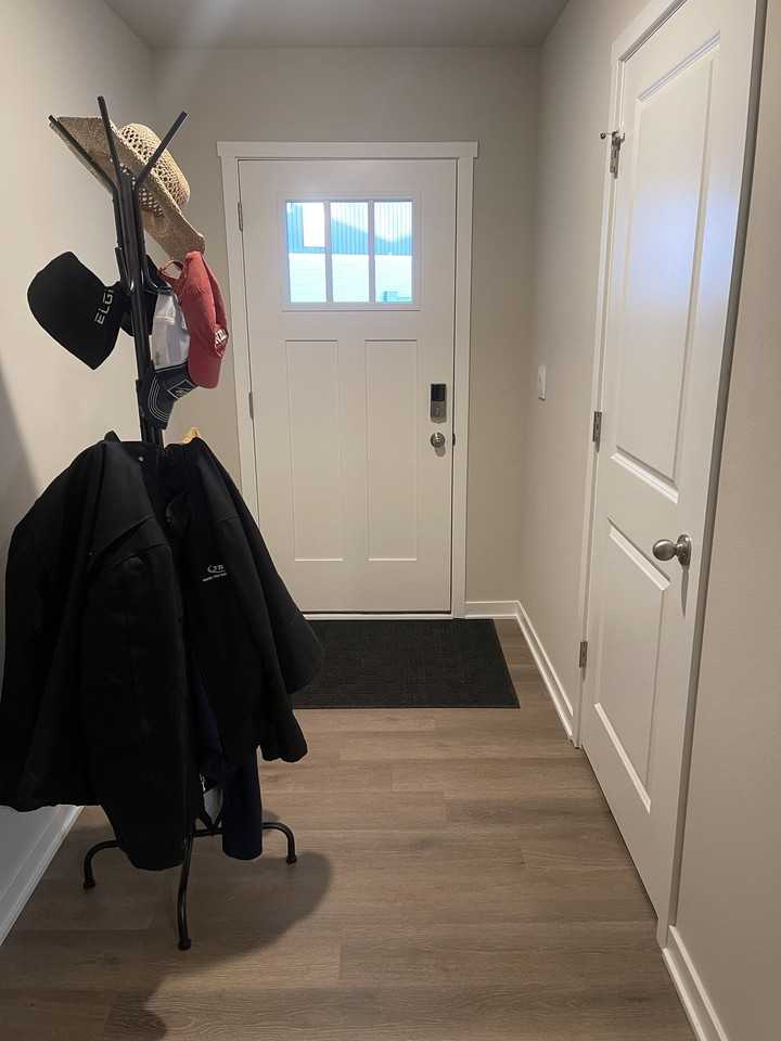 4521 Se Ember Ln #1 - Photo 4 of 17