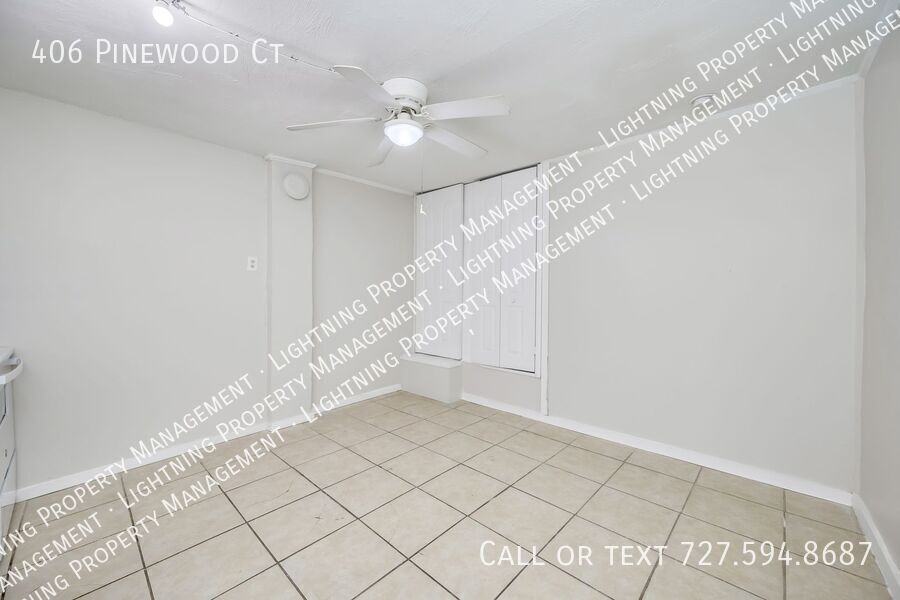 406 Pinewood Ct - Photo 3 of 22