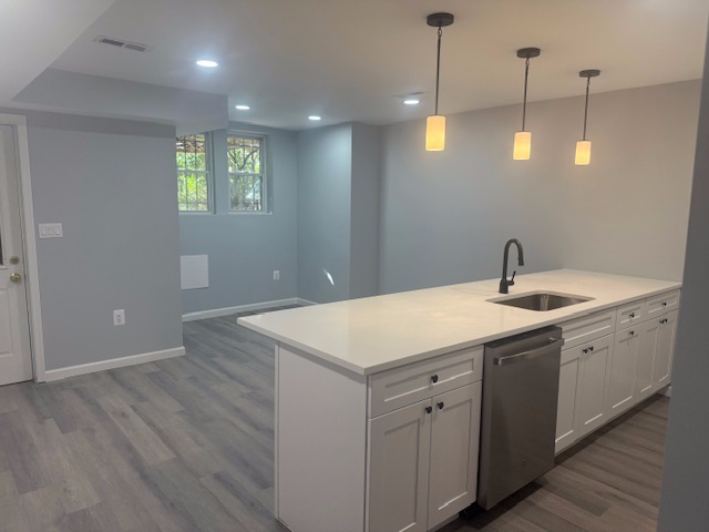 2233 1st St Nw - Photo 3 of 20