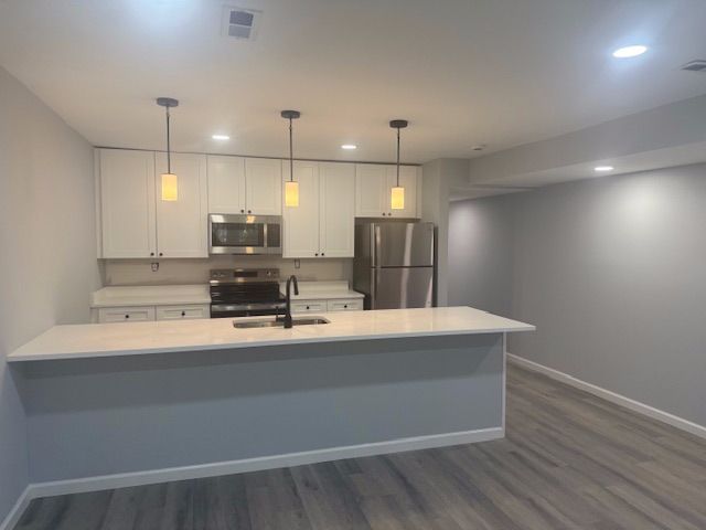 2233 1st St Nw - Photo 5 of 20