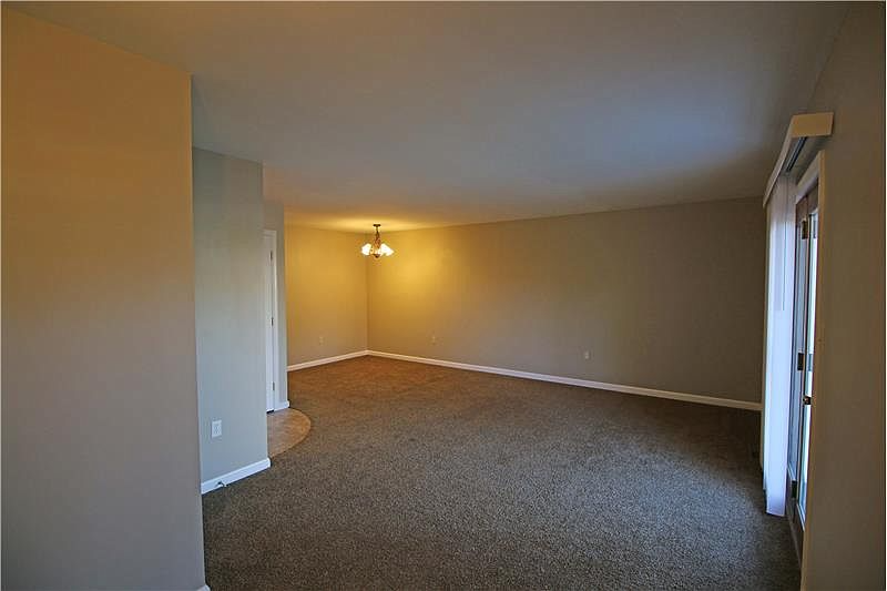 4225 Roth Ln #106 - Photo 3 of 25