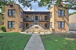 209 E Rosewood Ave #2 - Photo 1 of 1