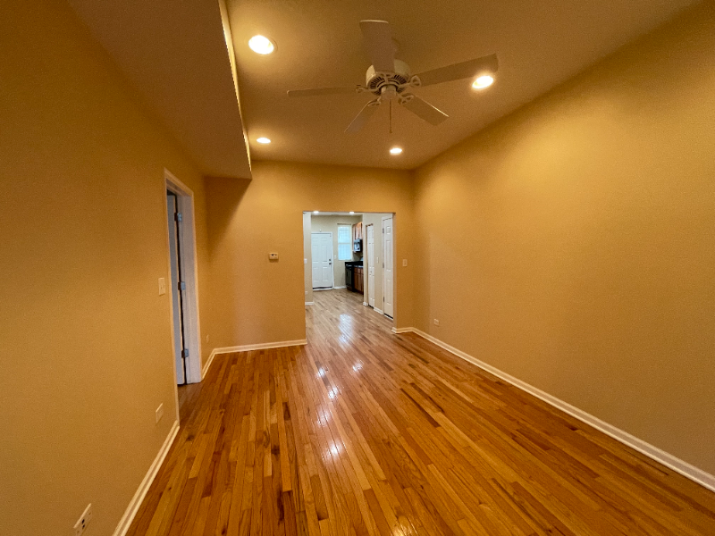 853 E 64th St - Photo 2 of 12