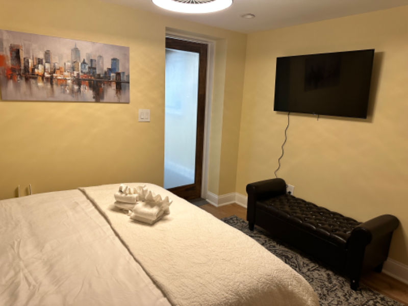 248 Adelphi St Apt 1st #1 - Photo 7 of 14
