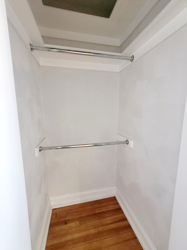 1611 Hampton Blvd #B9 - Photo 4 of 9