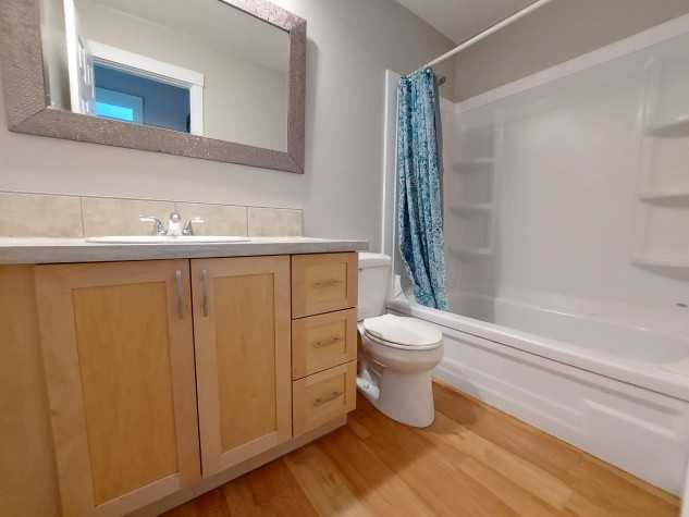 5904 51 Ave - Photo 7 of 8