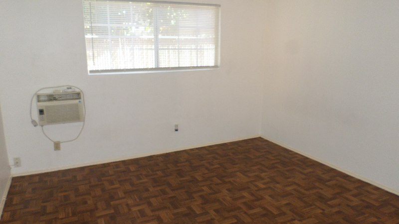 2613 Muscatel Ave - Photo 2 of 12