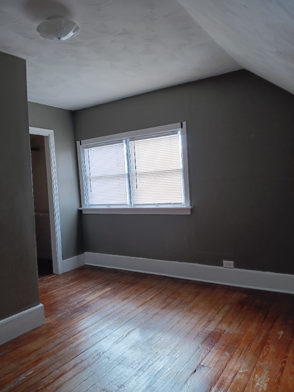 37 Sumner Ave #2 - Photo 7 of 15