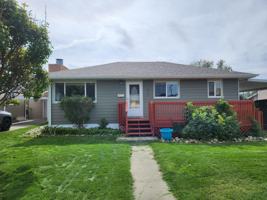 featured image of 1806 Alderson Ave