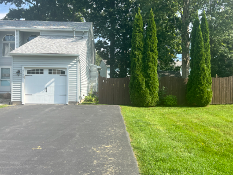 8499 Fathom Dr - Photo 2 of 10