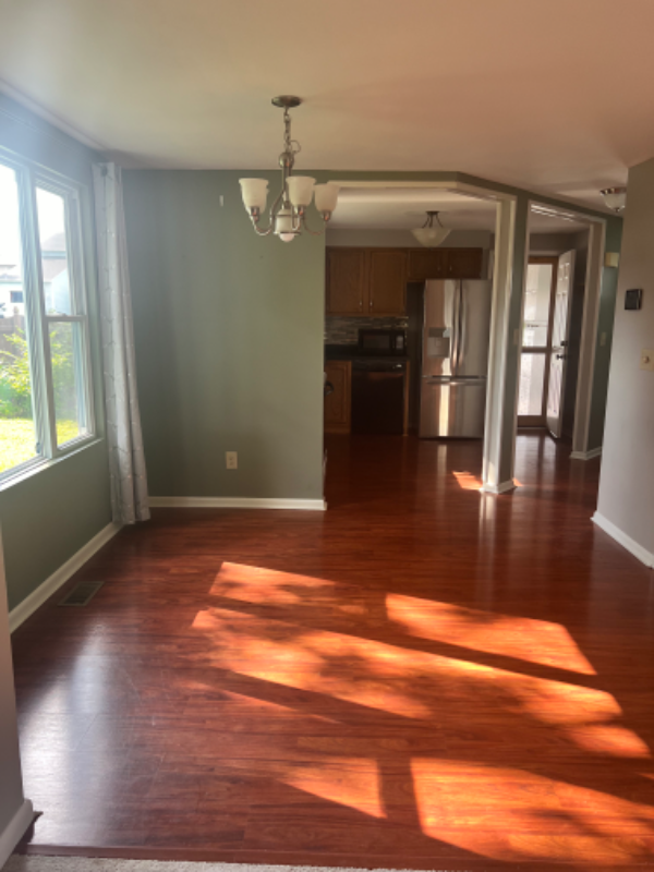 8499 Fathom Dr - Photo 4 of 10