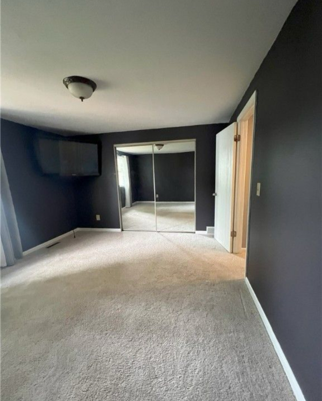 8499 Fathom Dr - Photo 6 of 10