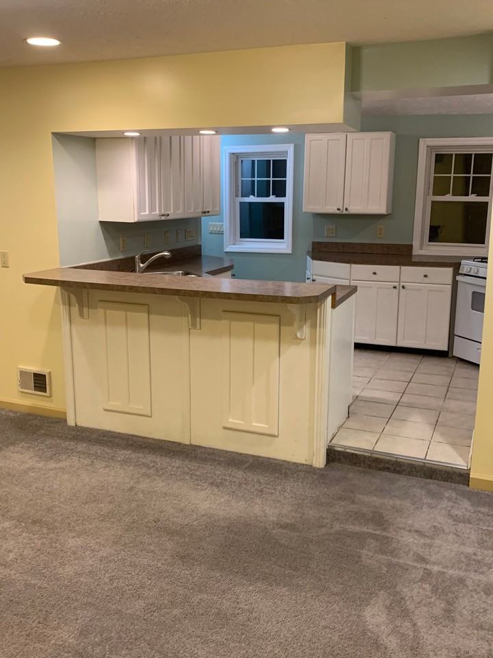 517 Ogden Ave - Photo 4 of 12