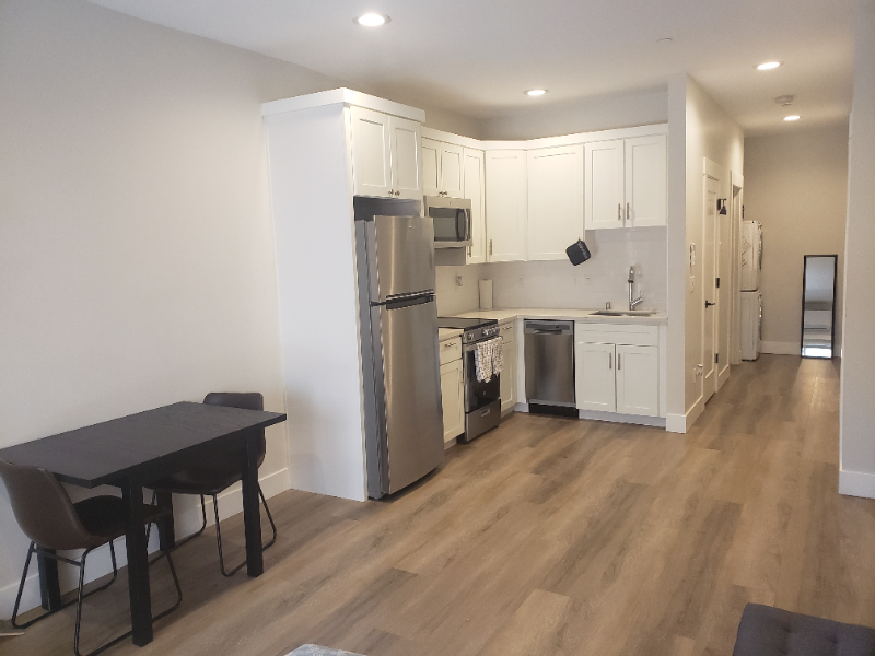 1905 H St #101 - Photo 6 of 17