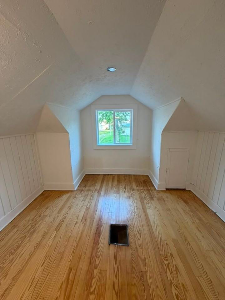 426 N Carroll Ave - Photo 7 of 18
