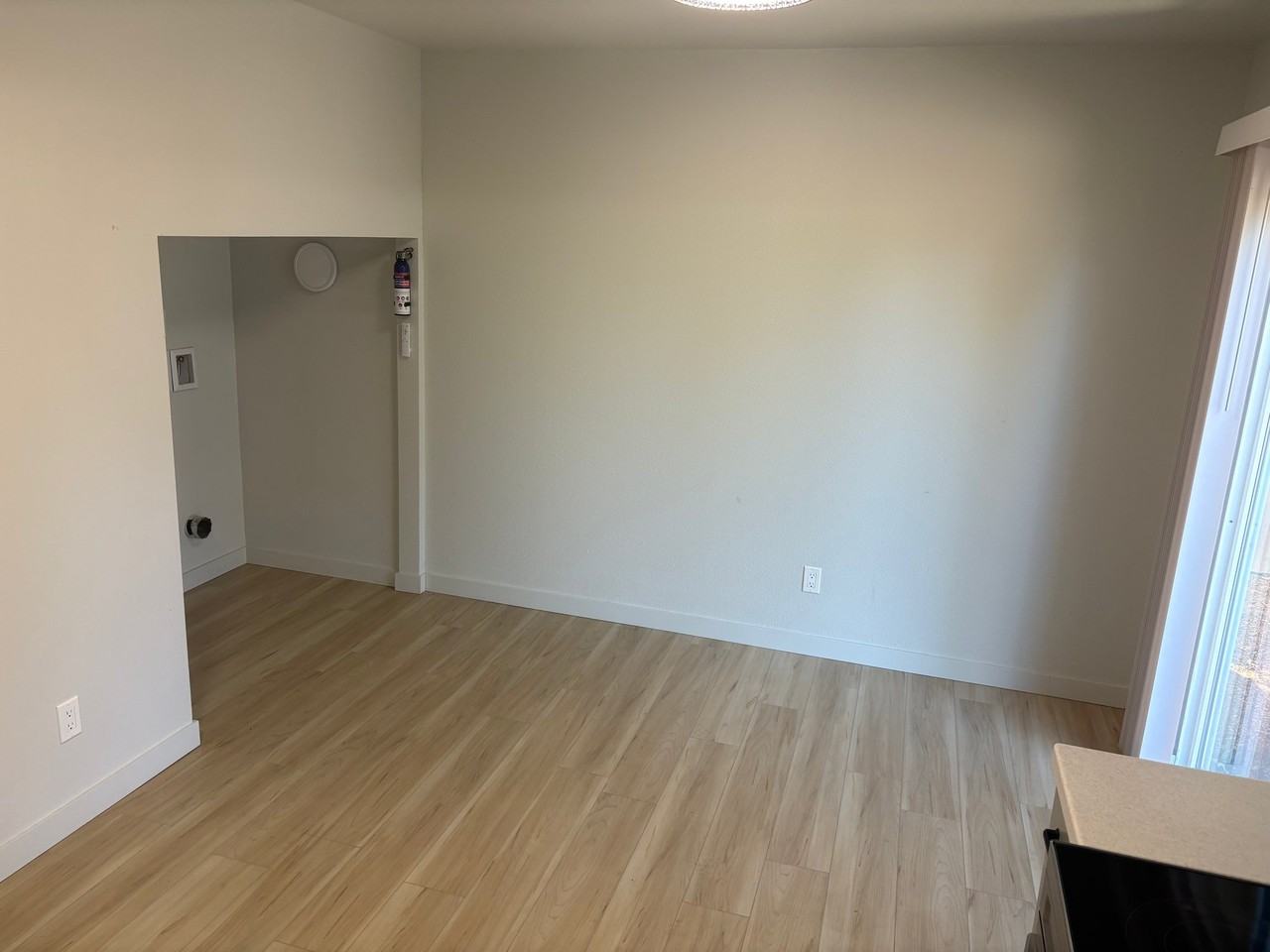 3112 N St #1 - Photo 5 of 15