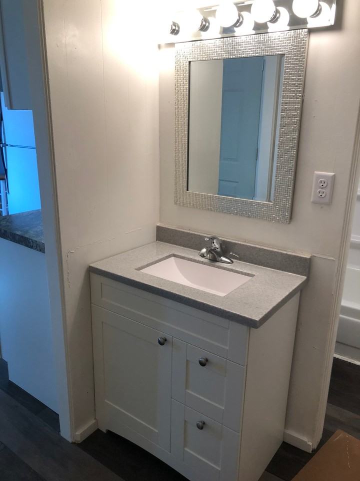 Fargo Ave #2202 - Photo 4 of 8
