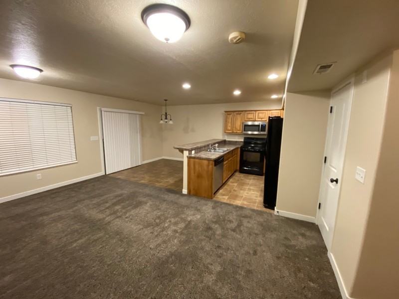 2080 Evans Cove Loop - Photo 4 of 34
