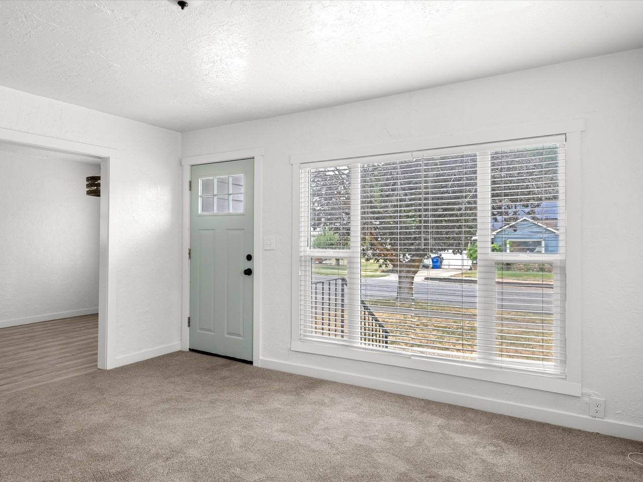 3568 Orchard Ave - Photo 2 of 20
