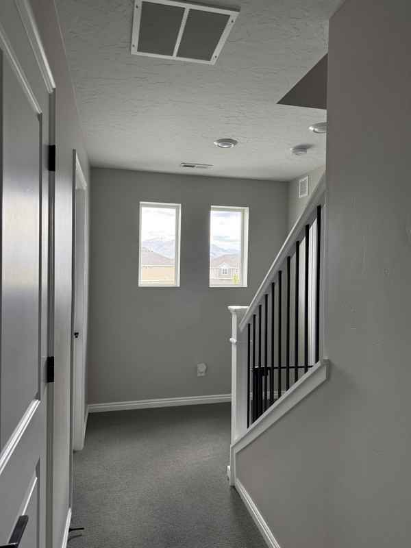 104 E Polaris Dr - Photo 7 of 18