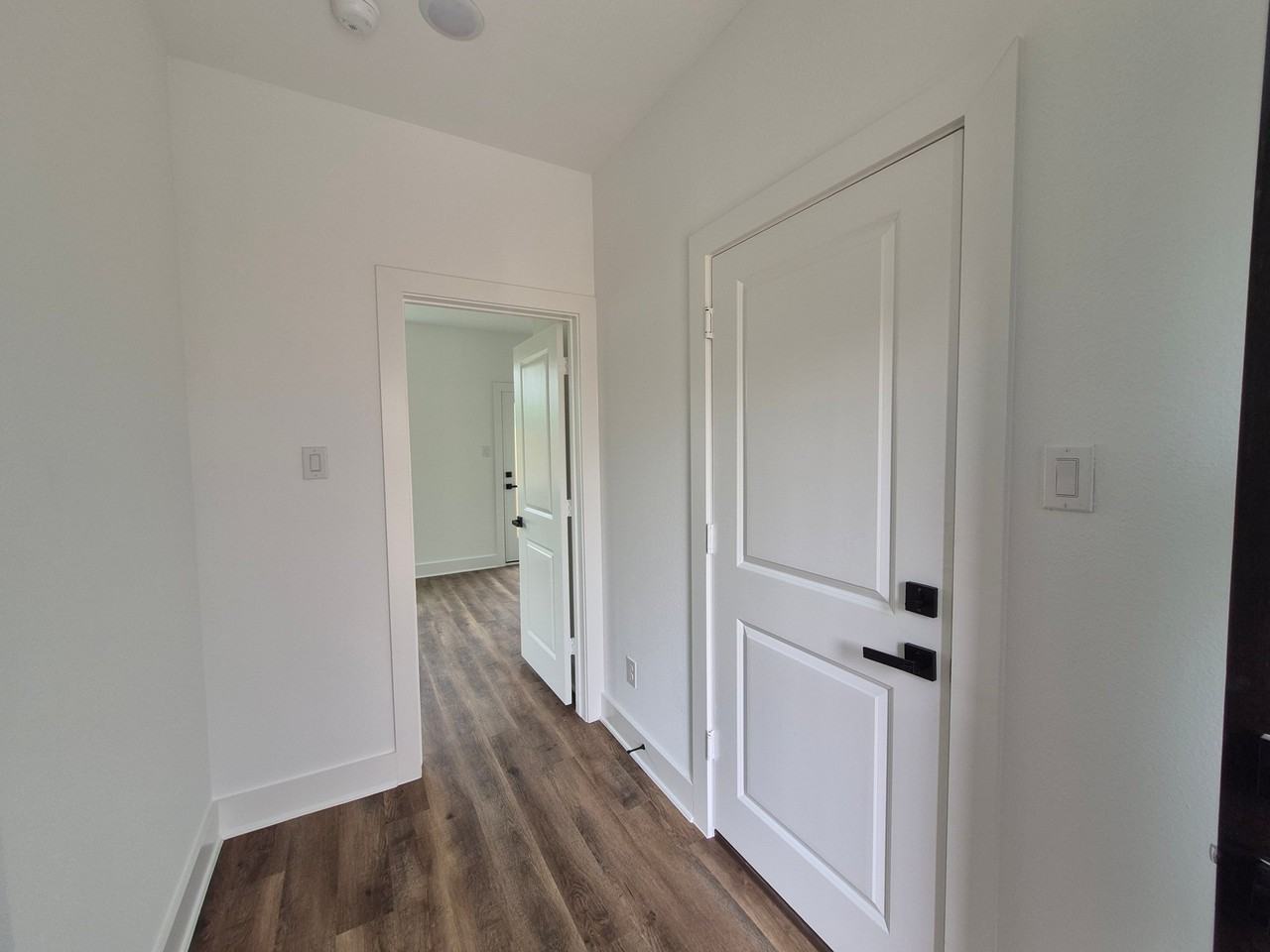 3217 St Emanuel St - Photo 3 of 18