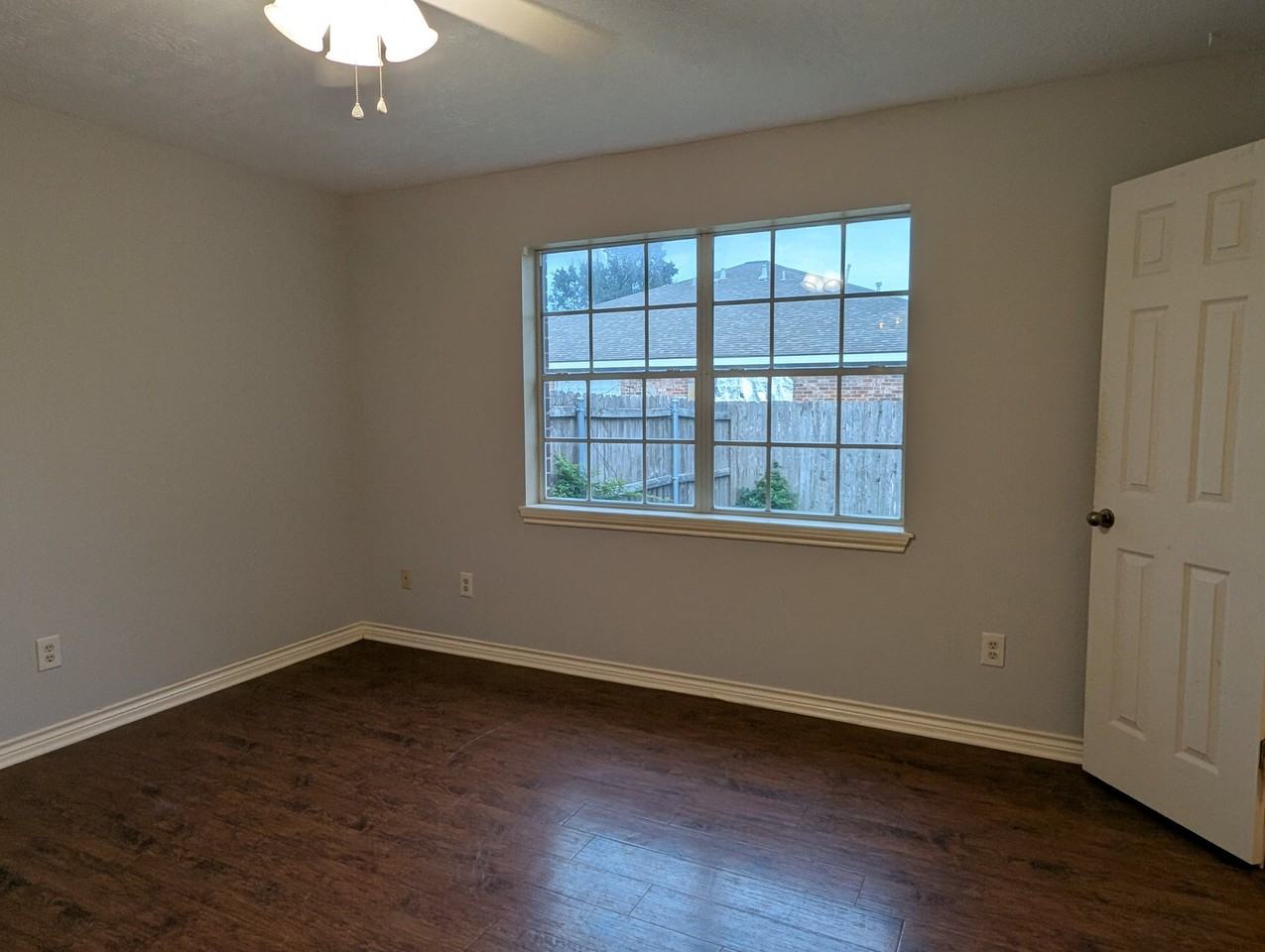 1806 Treehouse Trl #B4 - Photo 2 of 12