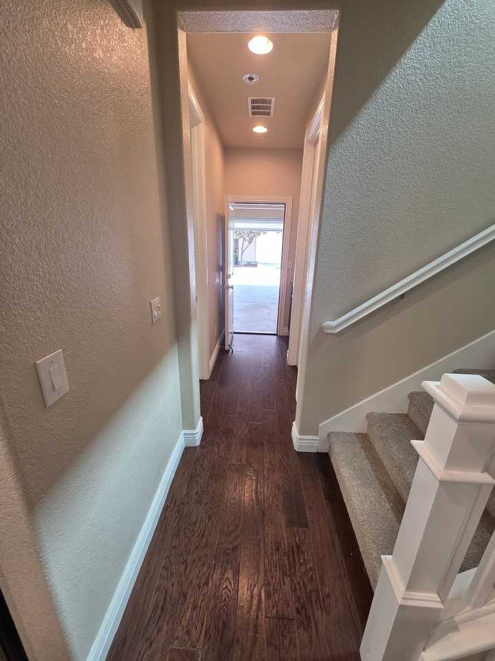 2347 Carbondale Way - Photo 7 of 19