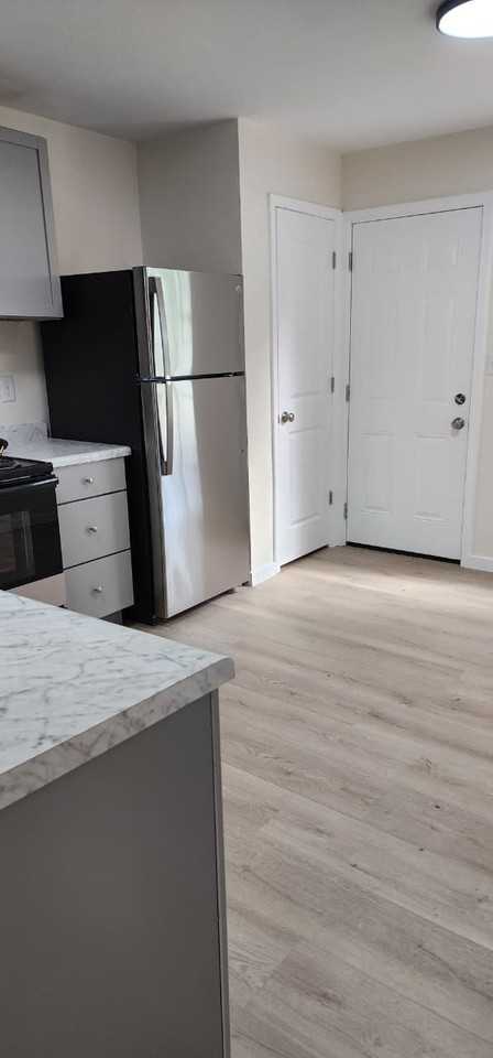 5305 S Brooks Dr #A - Photo 6 of 20
