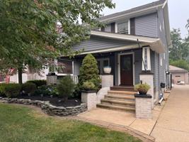 featured image of 2066 Lakeland Ave