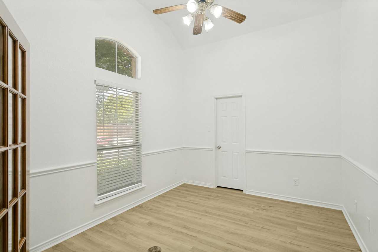 1745 Woodstream Ln - Photo 3 of 12