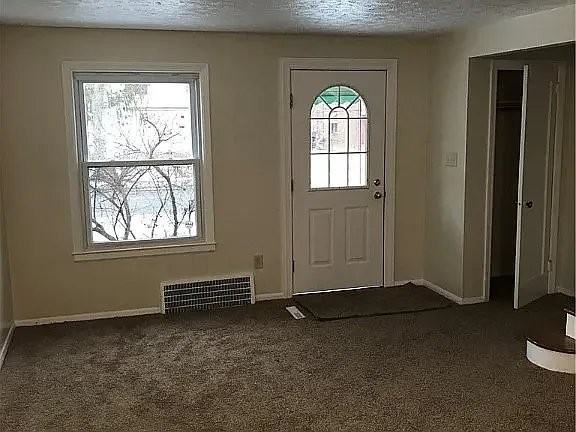 22010 S Lake Shore Blvd - Photo 7 of 17