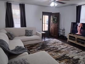 839 Locust St - Photo 1 of 1