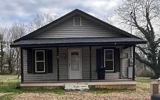 featured image of 1021 Old Charlotte Rd