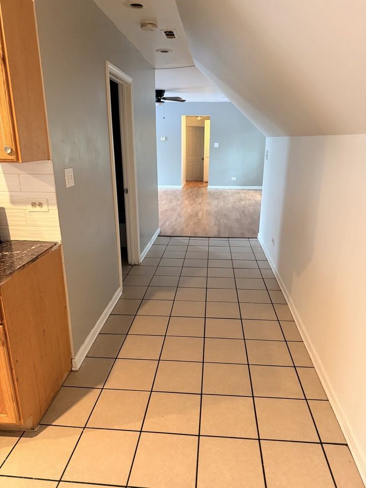 4601 S Talman Ave 2nd Fl #2ndFL - Photo 5 of 15