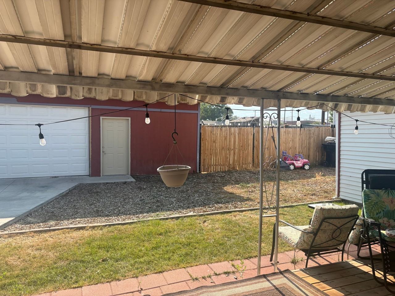 1479 Sothwest - Photo 2 of 10